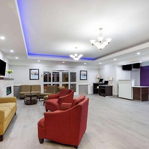 La Quinta Inn Suites By Wyndham Raymondville Harlingen